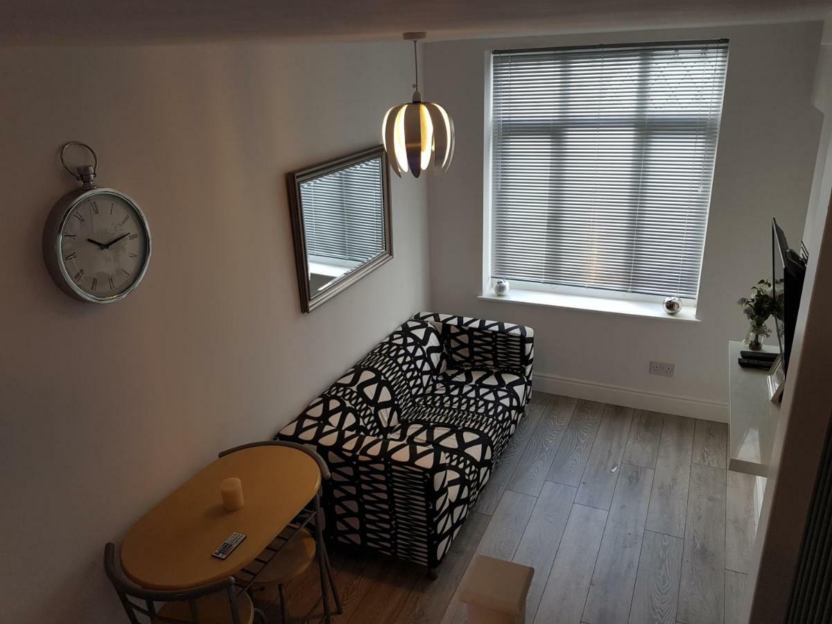 Webb Place 2 Bedroom Apartment ! Croydon Ngoại thất bức ảnh
