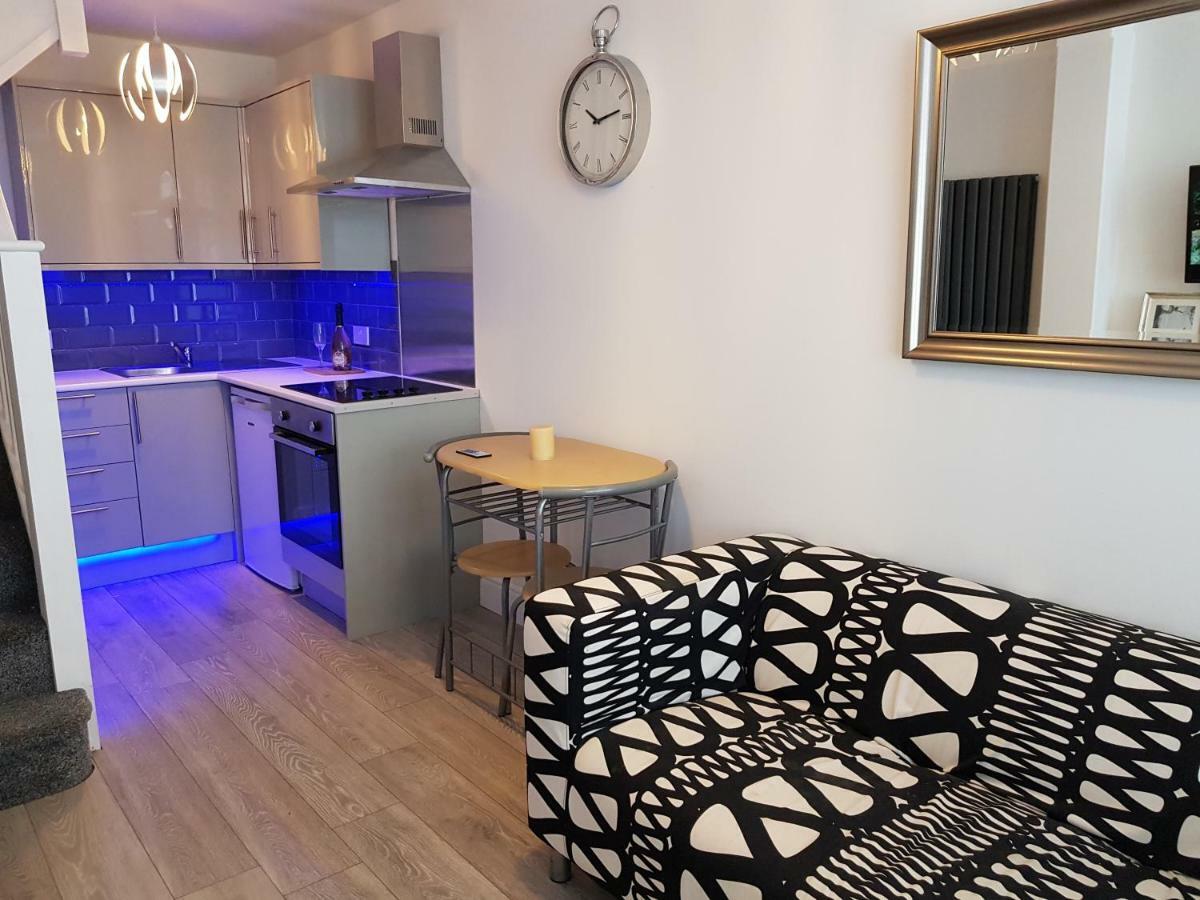 Webb Place 2 Bedroom Apartment ! Croydon Ngoại thất bức ảnh